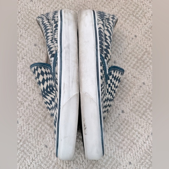 Vintage EUC Vans Collector’s; Geometric Pattern Sneaker Slip-ons 7.5-8 (WMNS) - Picture 3 of 7